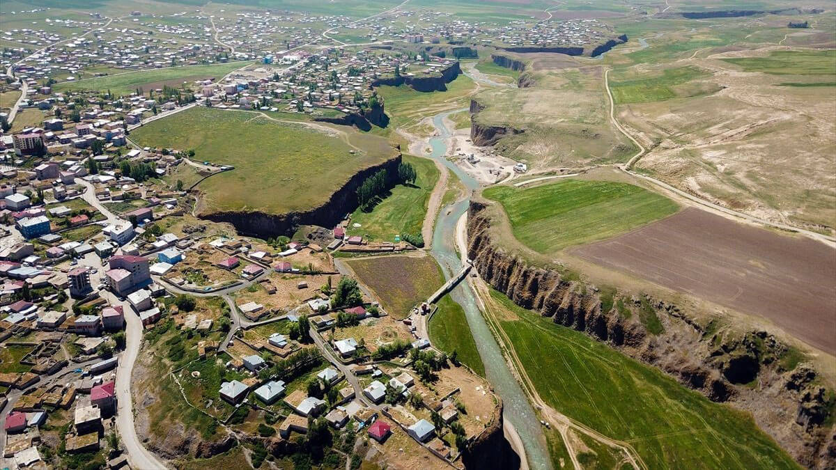 AĞRI DİYADİN TERCÜME BÜROSU